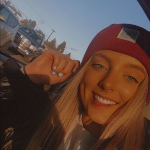 Meet your Posher, Annabelle